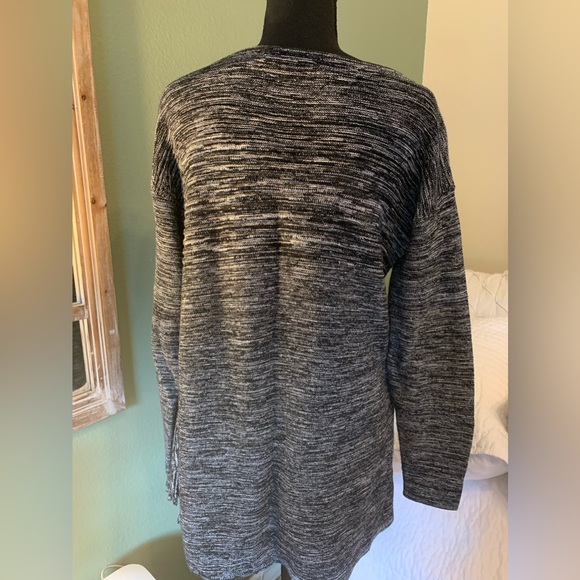 Ellen Tracy black & white knit long top blouse sweater tunic Large - Picture 11 of 15